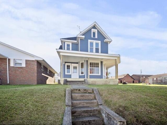 House for sale in Kenova, West Virginia