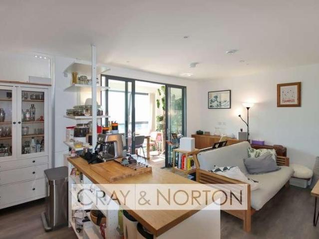 Apartment for rent in London Borough of Croydon, Greater London