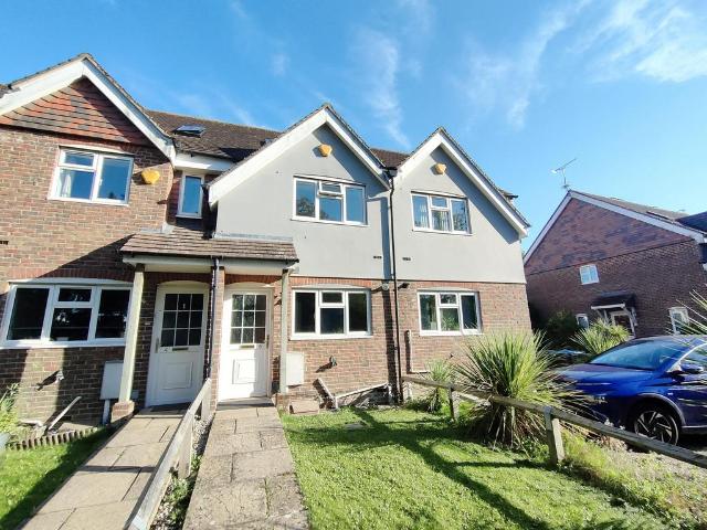 House for rent in Goddards' Green, Perryfields