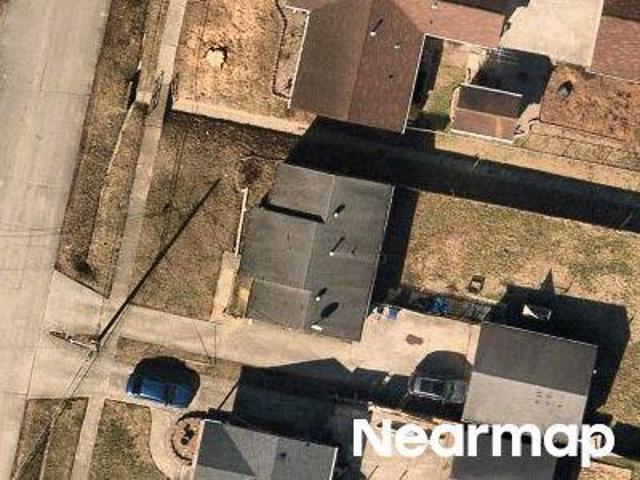 House for sale in Louisville, Jefferson County