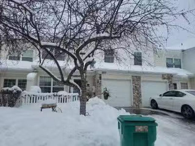 House for sale in Chanhassen
