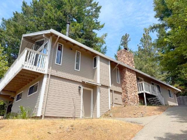 House for sale in Willits, California