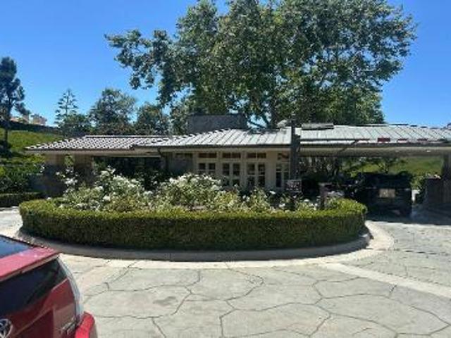 House for sale in Laguna Niguel