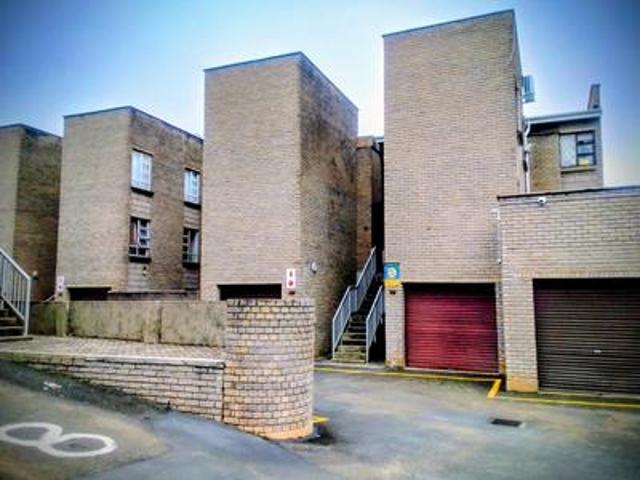 Apartment for sale in UMhlathuze Municipality, Kwazulu-natal