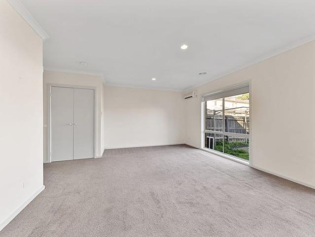 Townhouse for rent in Camerons Creek, Victoria