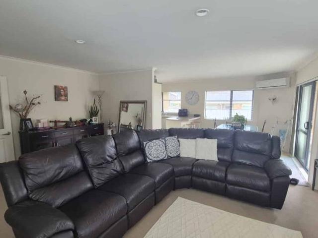 House for rent in Pauatahanui, Wellington