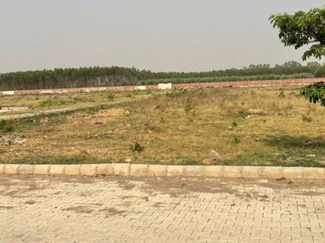 Land for sale in Zirakpur, Punjab