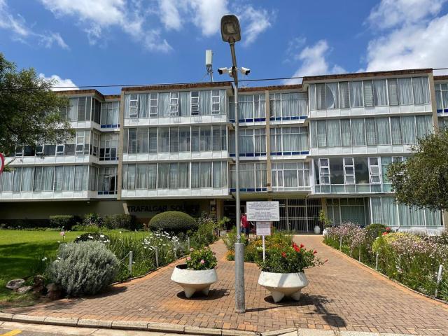 Apartment for rent in Florida Hills, Roodepoort