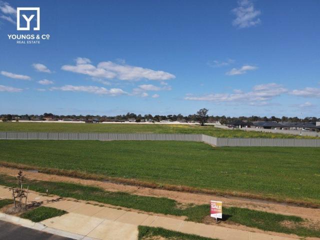 Land for sale in Mooroopna, Victoria
