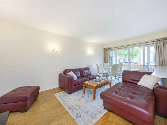 House for rent in Bayswater, Greater London
