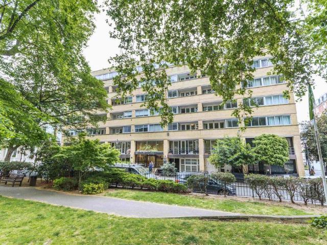 Apartment for rent in Bayswater, Greater London