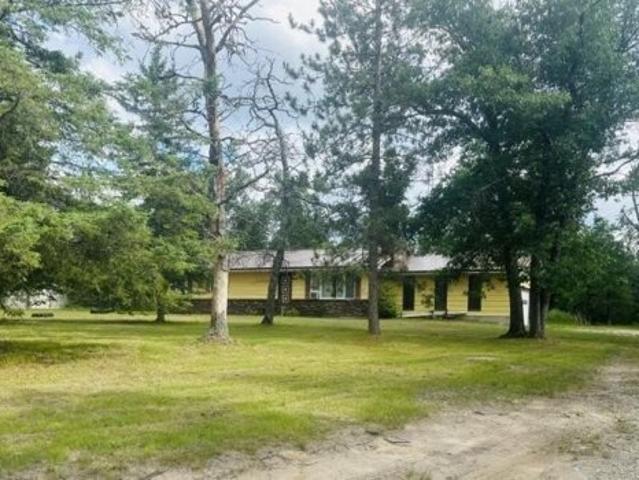 House for sale in Hillman