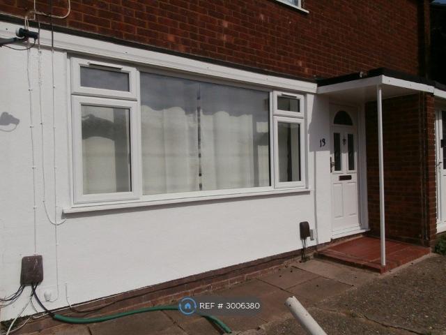 House for rent in Spring Park, Luton
