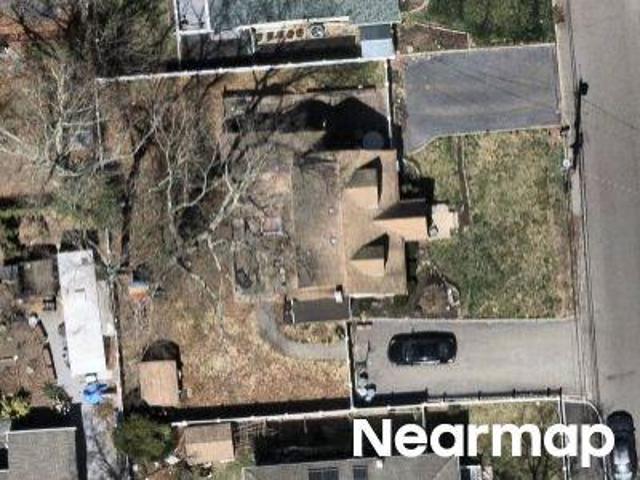 House for sale in Bohemia, New York