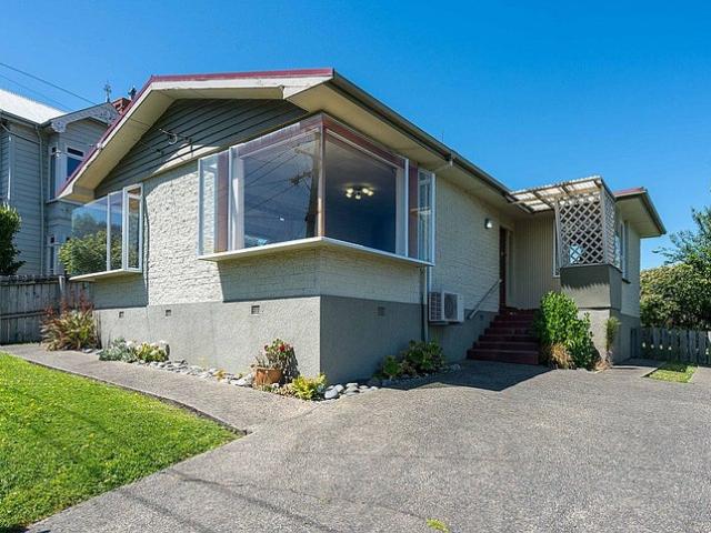 House for rent in Otakou
