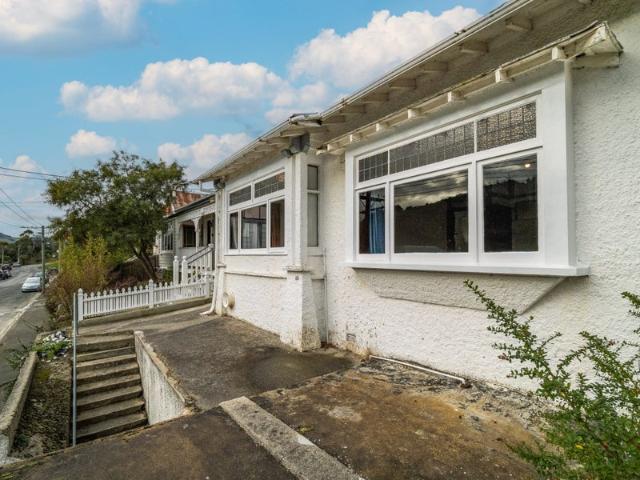 House for rent in Otakou
