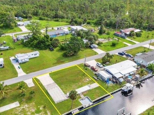 Land for sale in El Jobean, Florida
