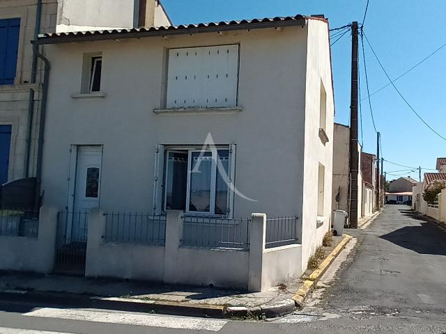 Maison location à Port-des-barques