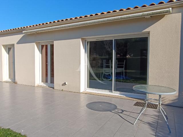 Maison vente à Rochefort, Port-des-barques