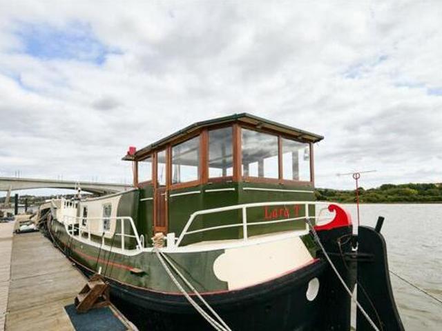 House for sale in Rochester, Kent
