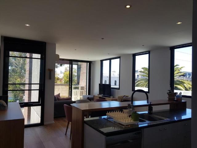 Room for rent in Camerons Creek, Victoria