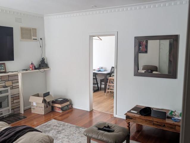 Room for rent in Camerons Creek, Victoria