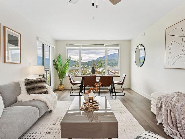 Condo for rent in Port Moody, British Columbia