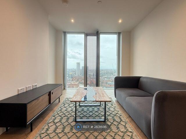 Apartment for rent in City Centre, Georgia