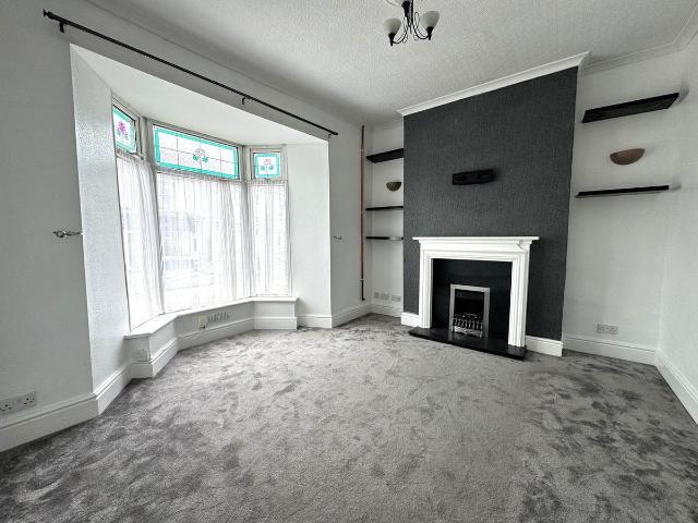House for rent in Nangreaves, Wales