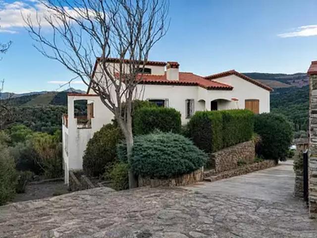 Maison vente à Céret, Port-vendres