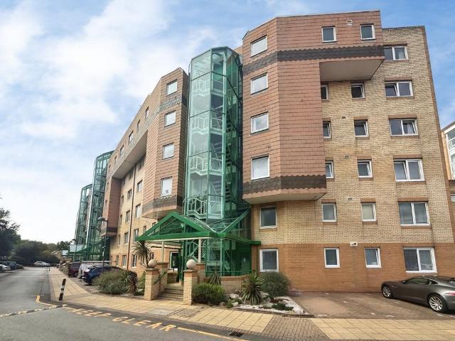 Apartment for rent in Port Solent, Portsmouth