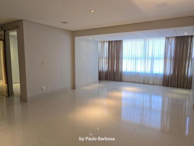 Apartamento venda em Região Geográfica Imediata do Distrito Federal, Região Integrada de Desenvolvimento do Distrito Federal e Entorno