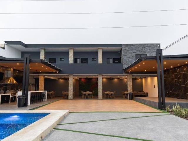 PORTAL DE ZUAZUA QUINTA VENTA