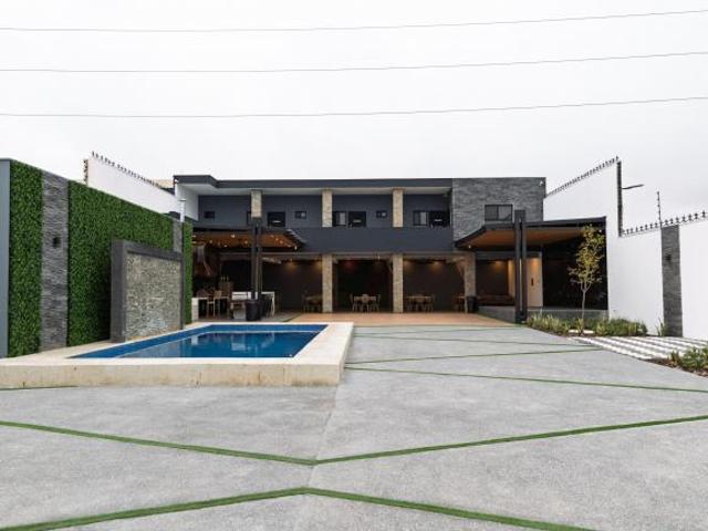 PORTAL DE ZUAZUA QUINTA VENTA