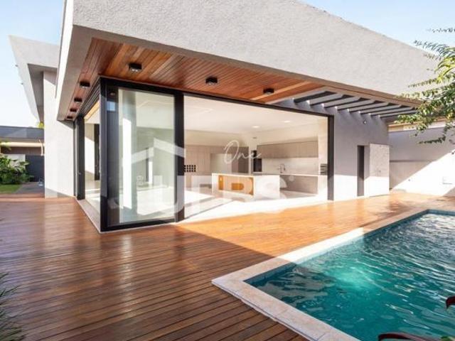 Casa venda em Região Geográfica Imediata de Goiânia, Goiânia