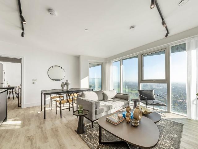 Apartment for rent in London Borough of Ealing, Park Royal