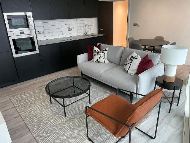 Studio for rent in London Borough of Ealing, Park Royal