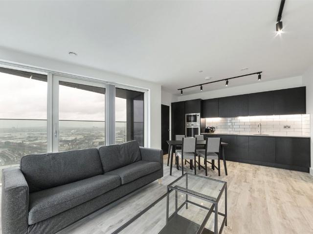 Apartment for rent in London Borough of Ealing, Greater London