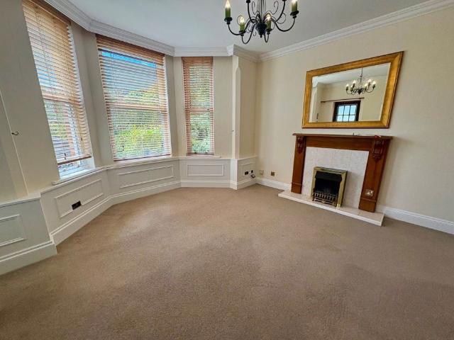 Apartment for rent in Charminster, East Dorset