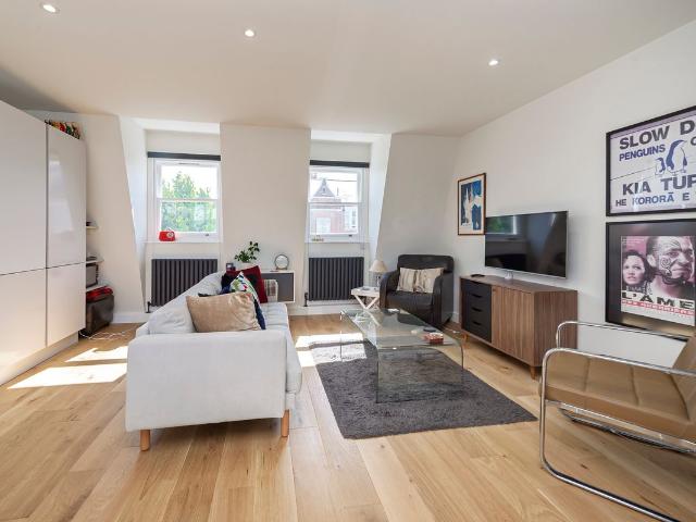House for rent in Brook Green, Greater London