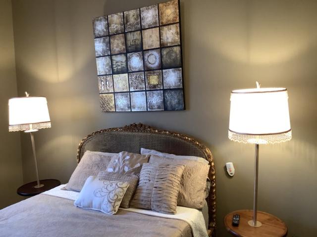 Room for rent in Northridge West Neighborhood Council District, Los Angeles