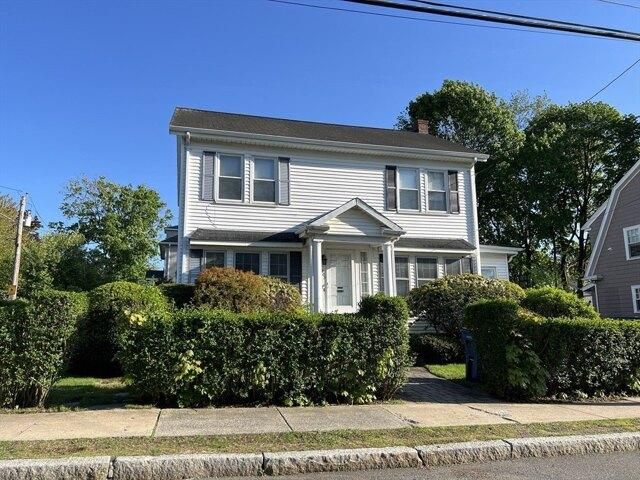 House for sale in Melrose