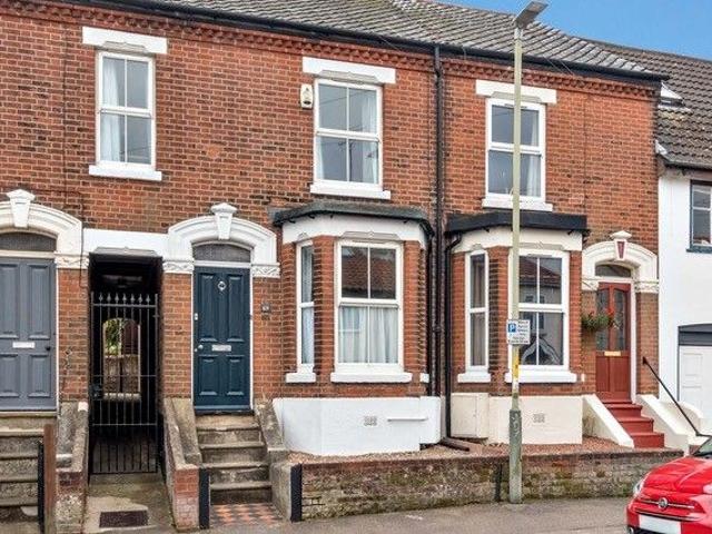 House for rent in Heigham Grove, East Bank