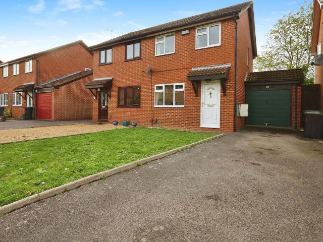 Apartment for rent in Throop, Bournemouth