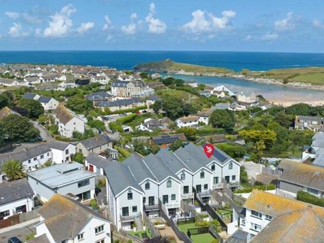 House for sale in Newquay, Cornwall