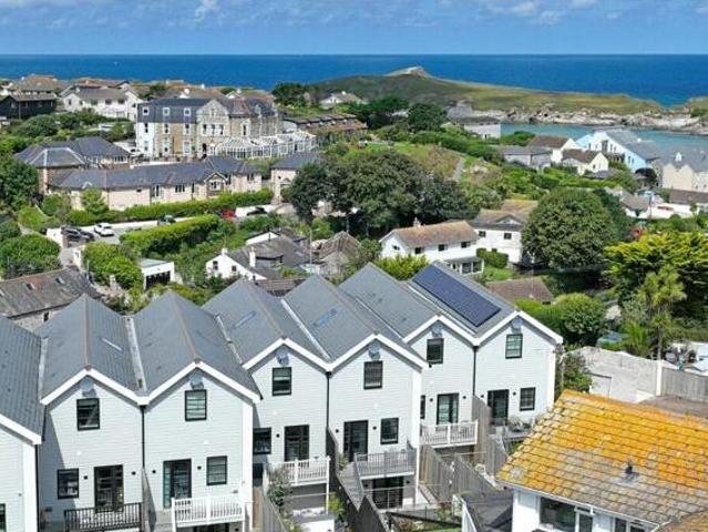 House for sale in Newquay, Cornwall