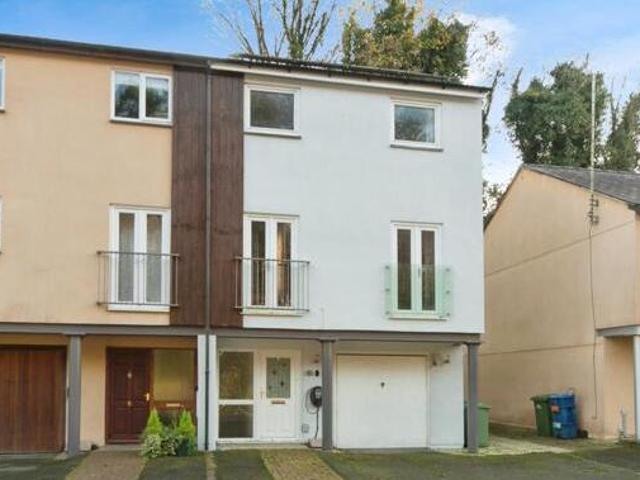 House for sale in Y Felinheli, Wales