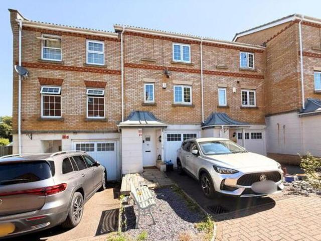 House for sale in Orpington, Greater London