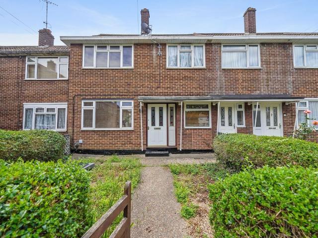 House for rent in London Borough of Barking and Dagenham, Greater London