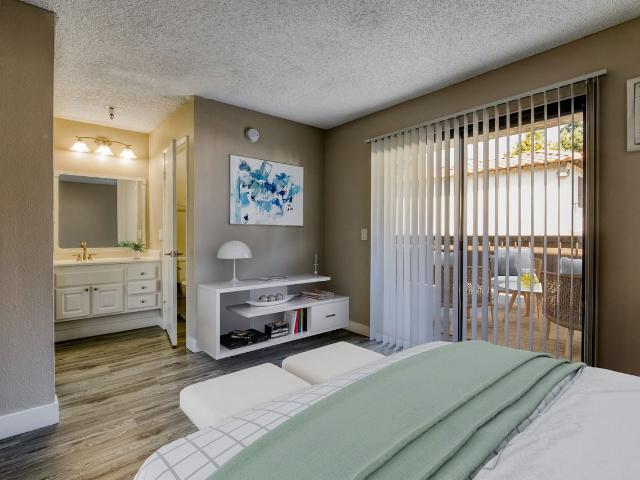 Apartment for rent in Fullerton, California